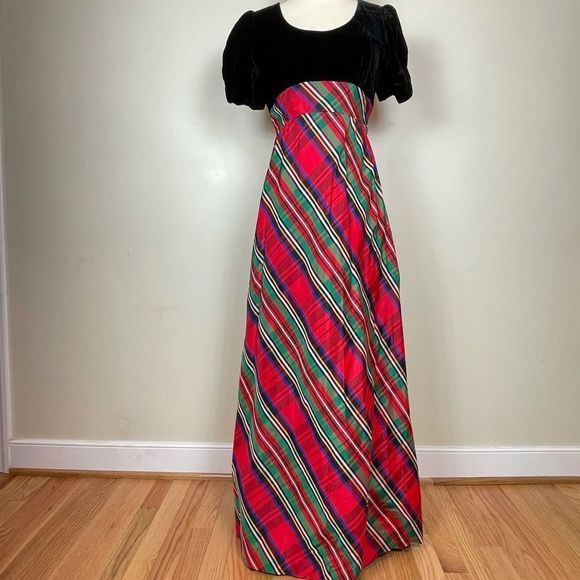 Vintage Dresses & Skirts - Shawn Jrs. Petite Vintage Plaid Maxi Gown Dress